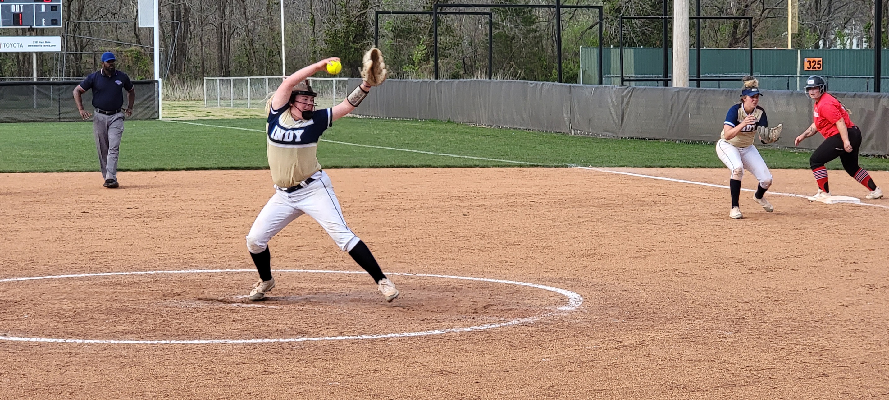 Pirates split with conference rival Coffeyville