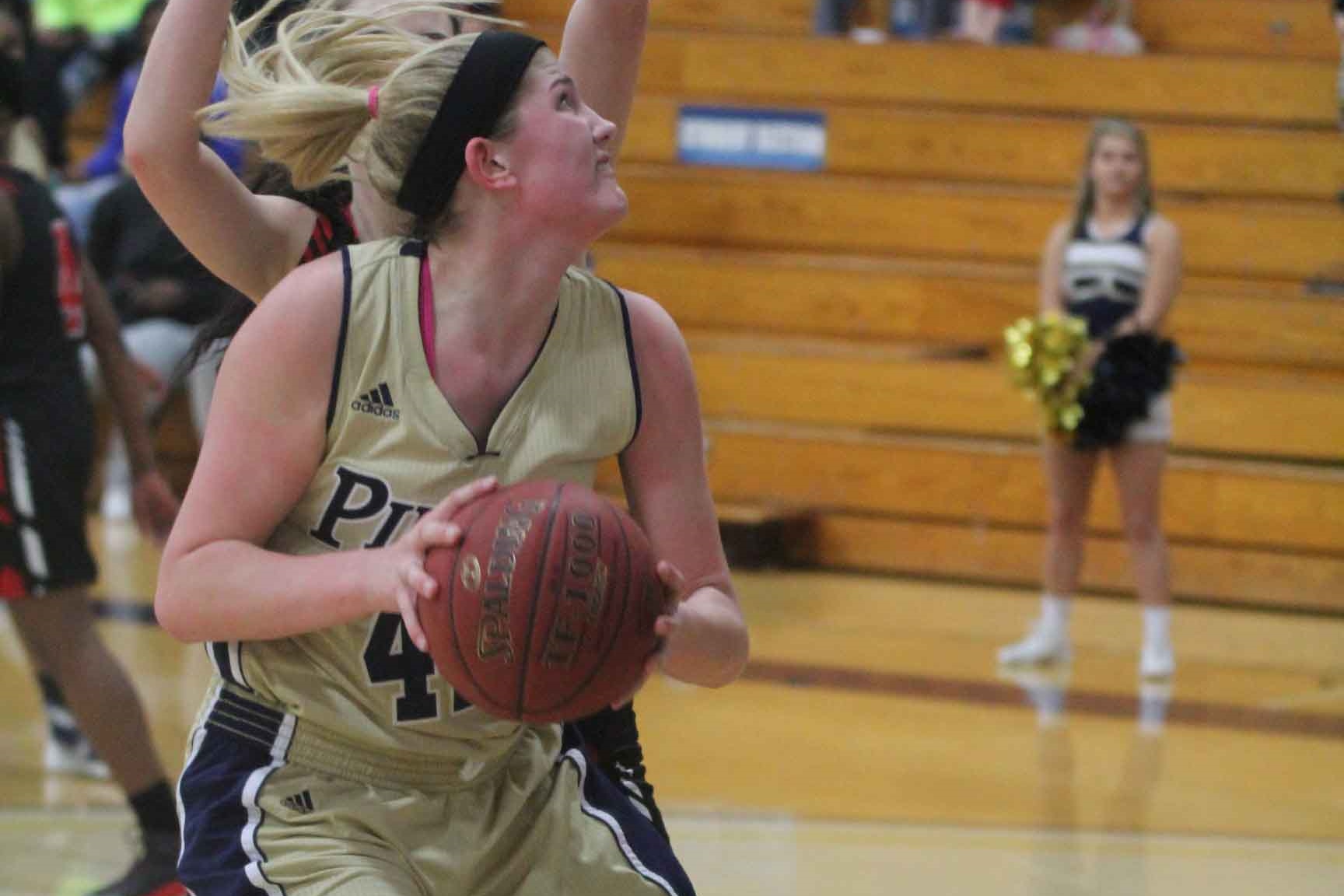Lady Pirates Move on to 2nd Round Playoffs