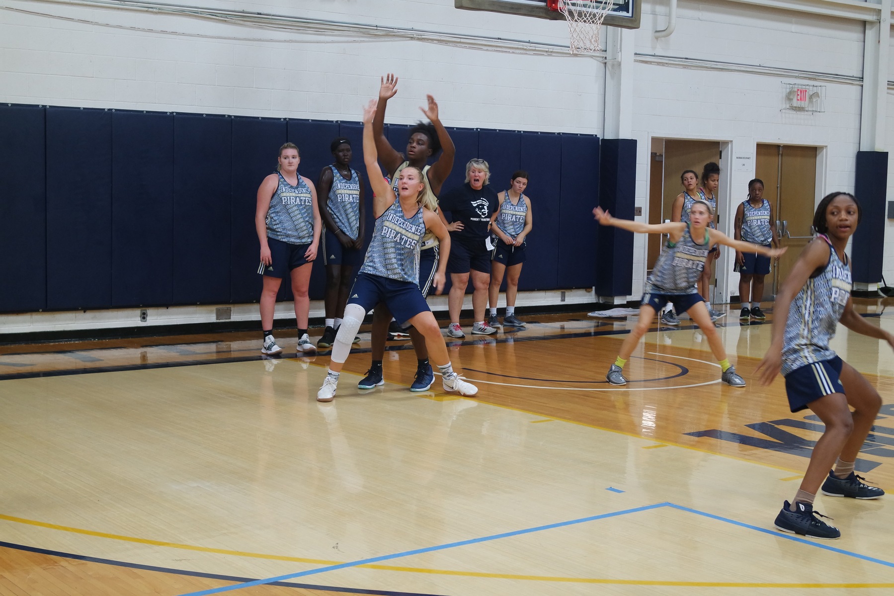 Lady Pirates Improve To 2-0 With Win Over Marshalltown&nbsp;